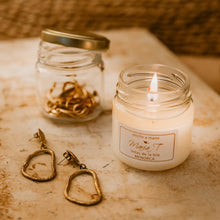 Cargar imagen en el visor de la galería, CAJA DE 12 VELAS AROMÁTICAS