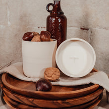 Cargar imagen en el visor de la galería, VELA AROMÁTICA SEA - Latte Glass