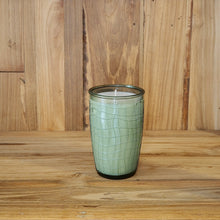 Load image into Gallery viewer, SCENTED CANDLE WAVES - Green Glass